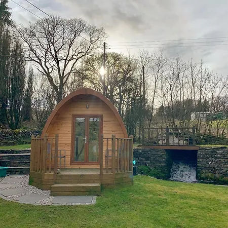 別荘 Riverside Mill Glamping Pod *